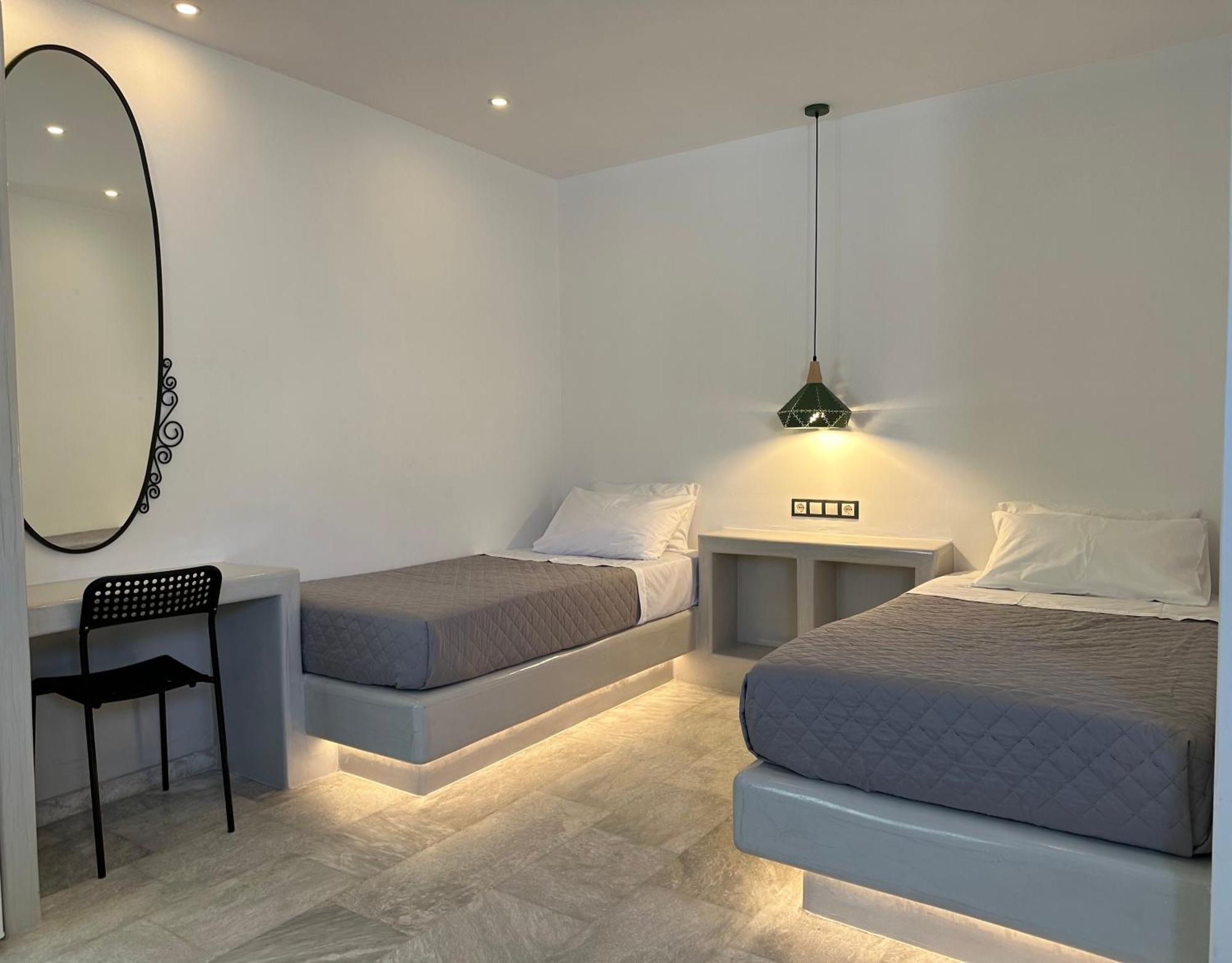 Aphrodite Hotel & Apartments Chora  Ngoại thất bức ảnh