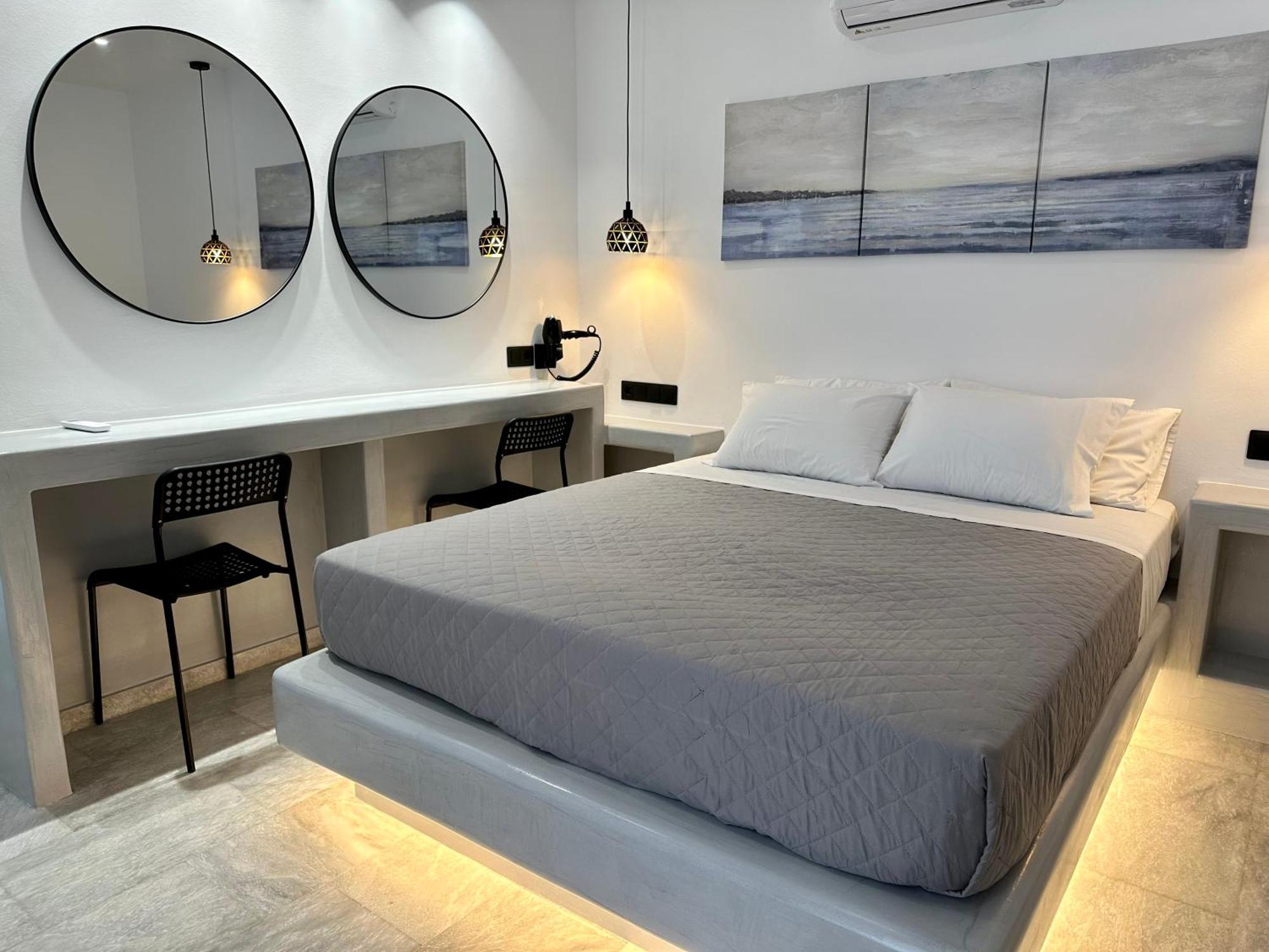 Aphrodite Hotel & Apartments Chora  Ngoại thất bức ảnh