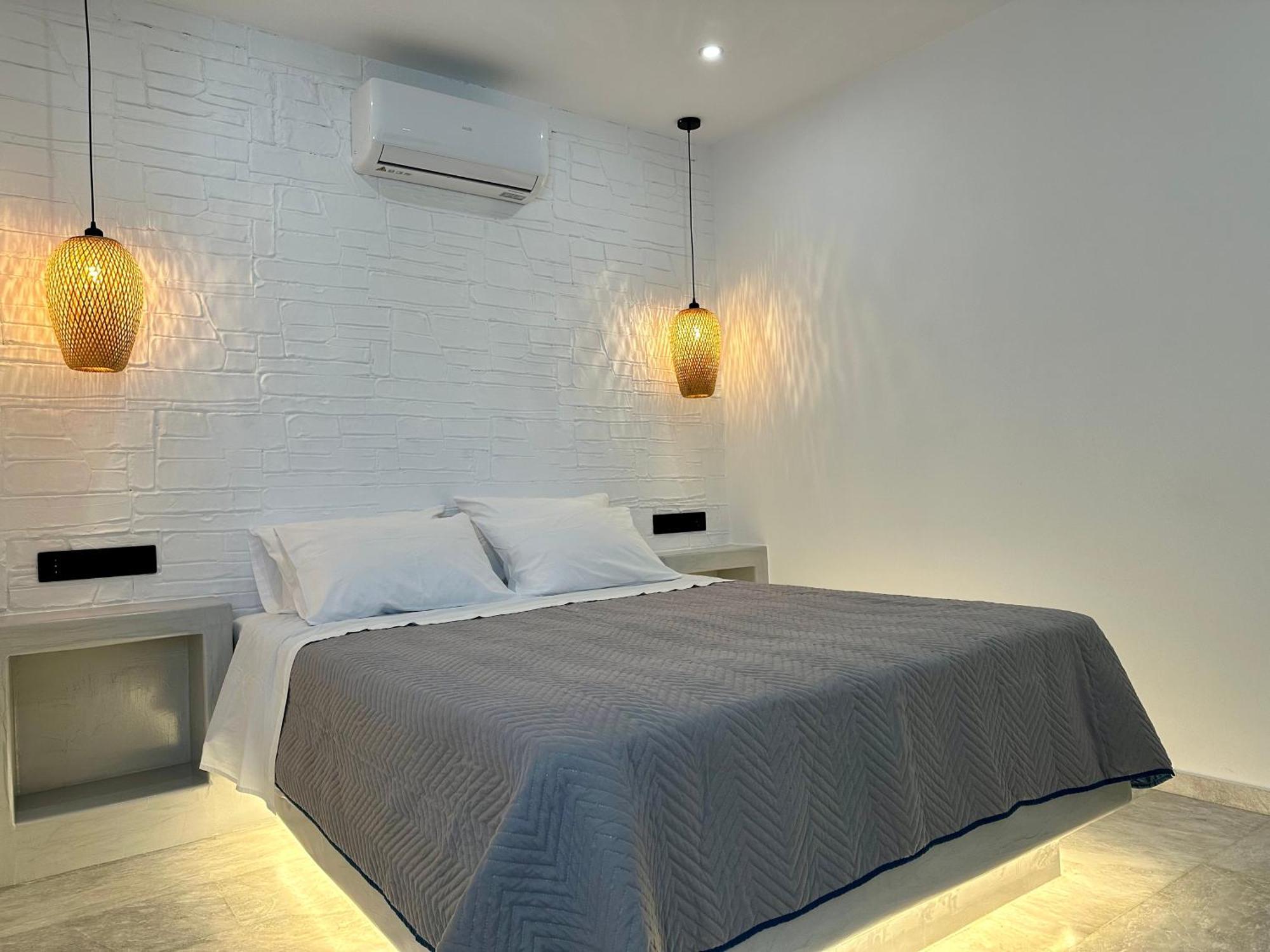 Aphrodite Hotel & Apartments Chora  Ngoại thất bức ảnh