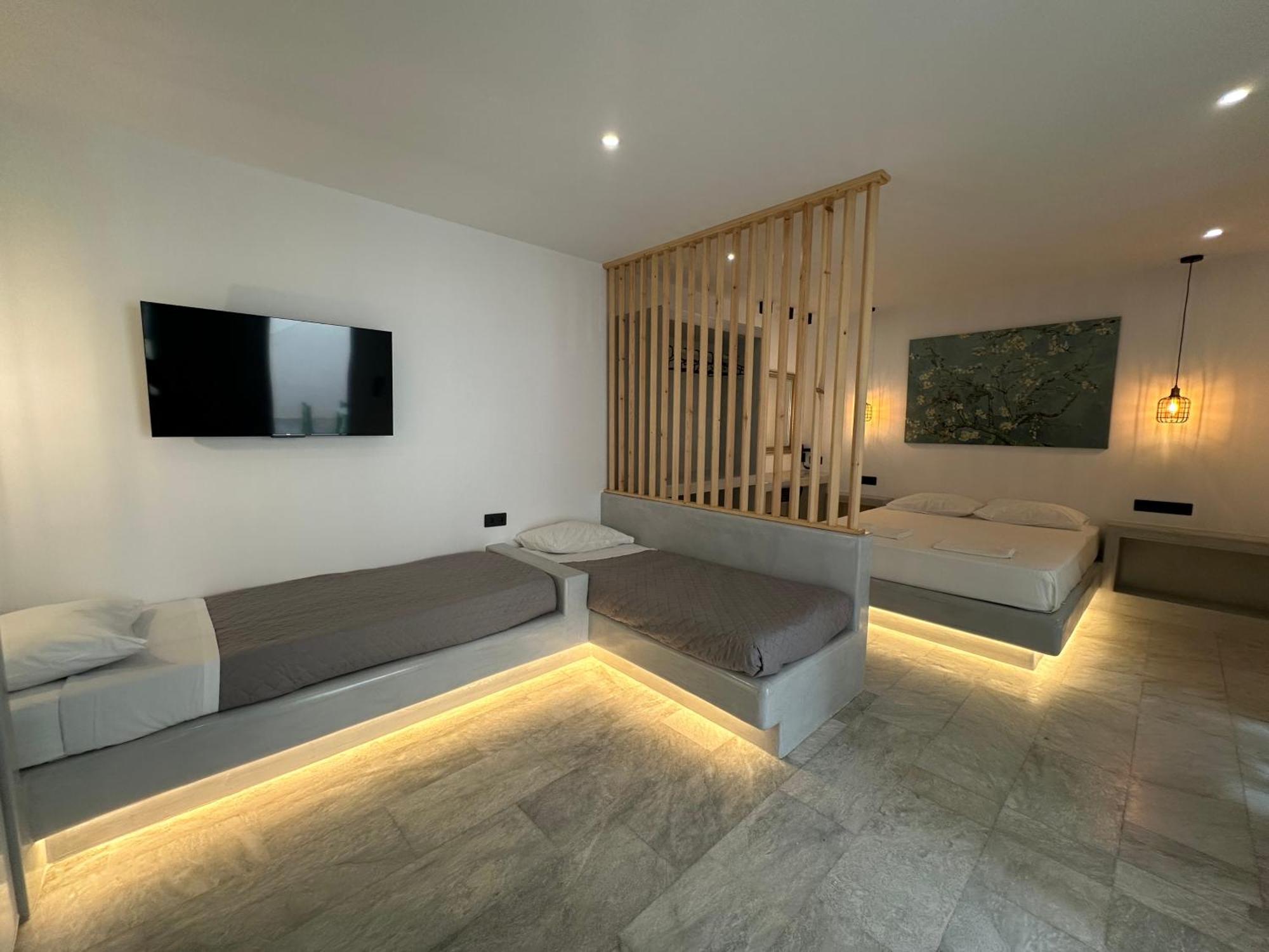 Aphrodite Hotel & Apartments Chora  Ngoại thất bức ảnh